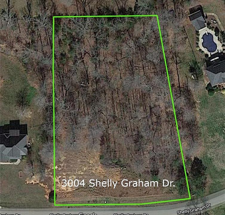 1st image of 3004 Shelly Graham Dr