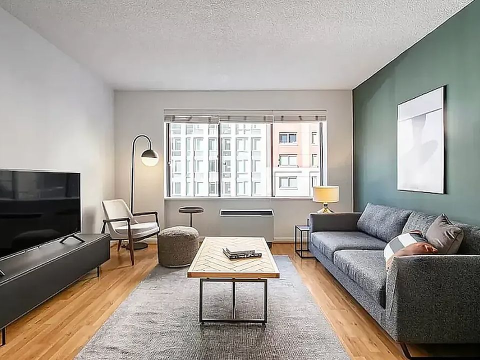 1st image of 181 7th Ave #11