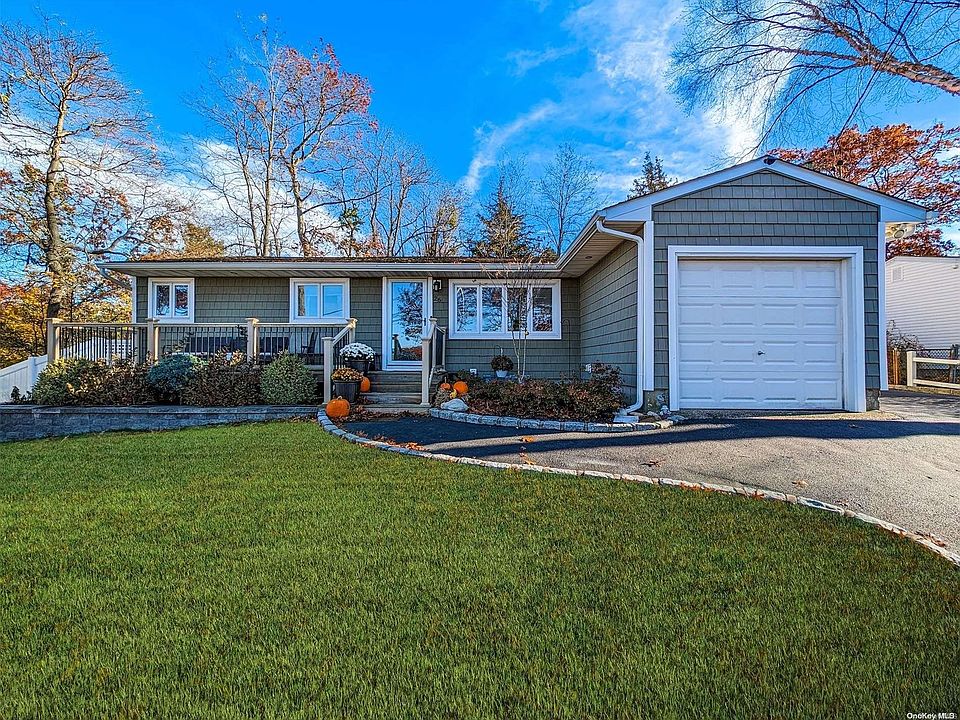 1st image of 26 Matice Place