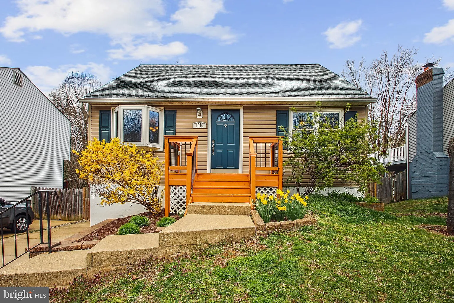 1516 Hickory Wood Dr photo 1