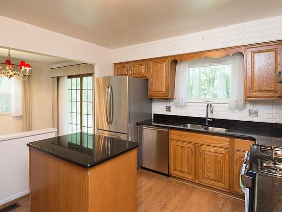 4th image of 1272 Kuehnle Ct