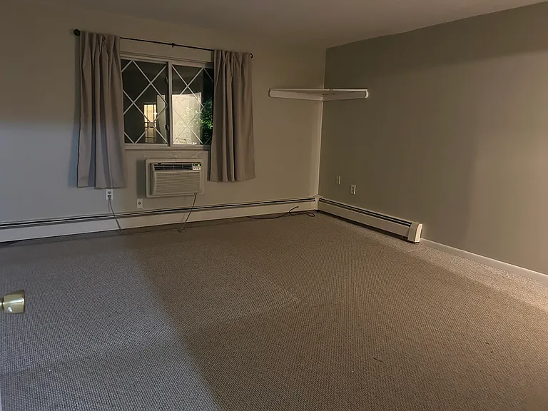 68 Fernview Ave #5 — Photo 4