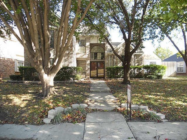 1st image of 805 Fairlawn St