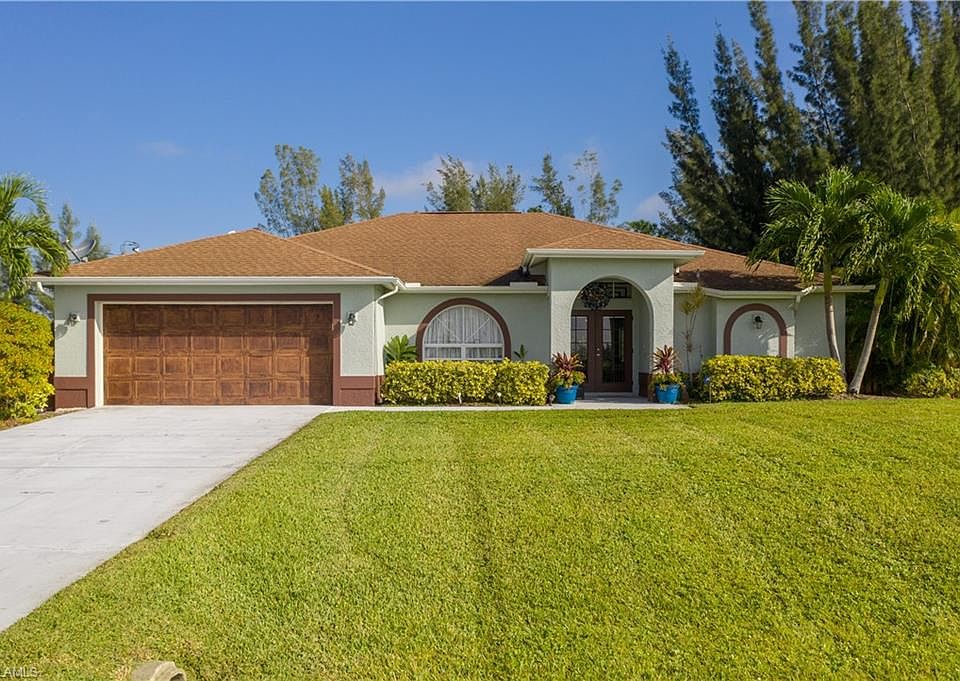 1st image of 2125 SW 23rd St