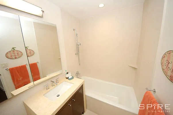 Rented by Spire Group | media 10