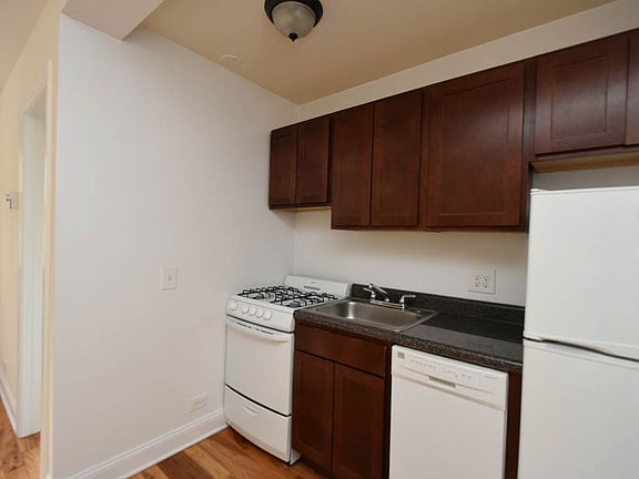 3rd image of 373 Hazel Ave #4A