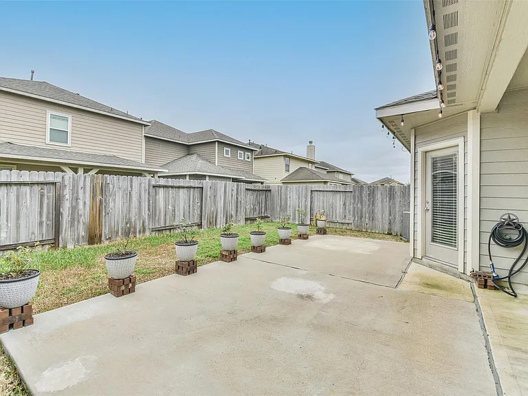 18226 Chianti Ridge Dr — Photo 31