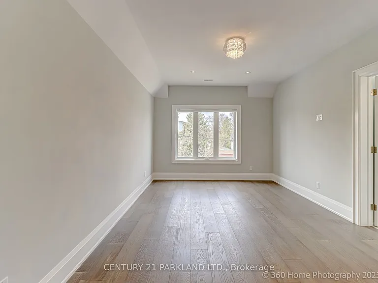 311 Churchill Ave — Photo 26