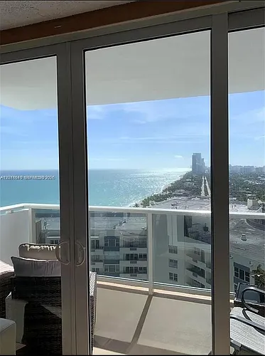 3140 S Ocean Dr #2303 Photo 1