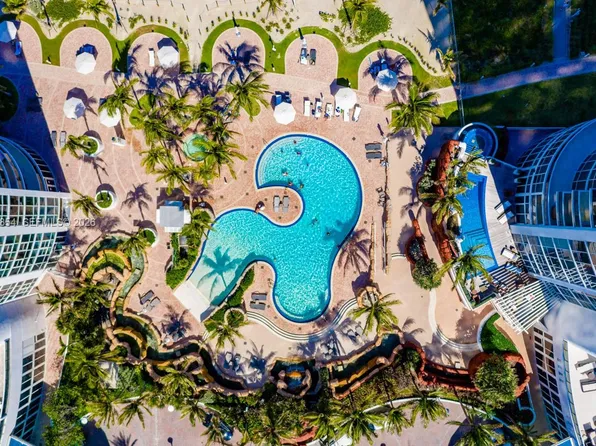 18001 Collins Ave #907, North Miami Beach, FL 33160