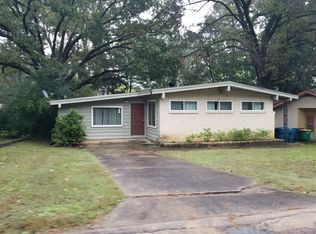 70 Broadmoor Dr, Little Rock, AR 72204