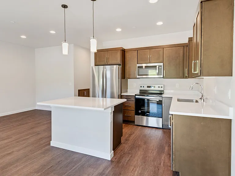 Cedar Homes 29 - Brand New Townhomes — Photo 15