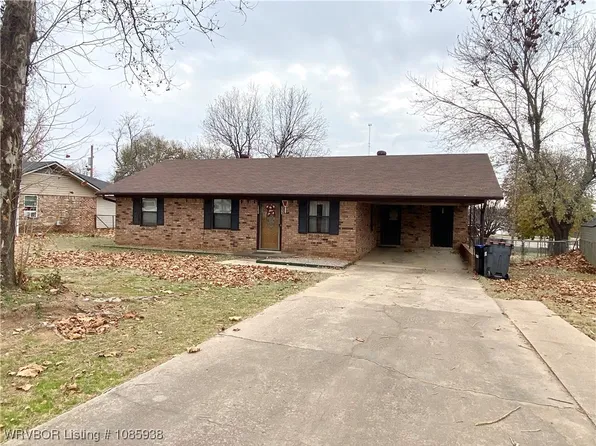 1029 Church St, Alma, AR 72921