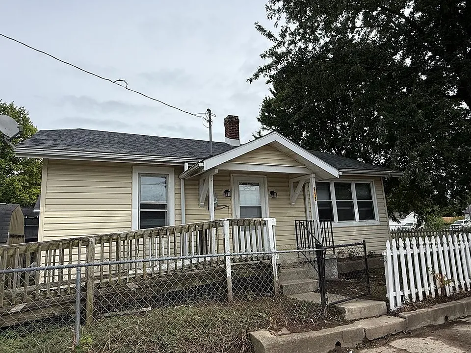 916 W 14th St