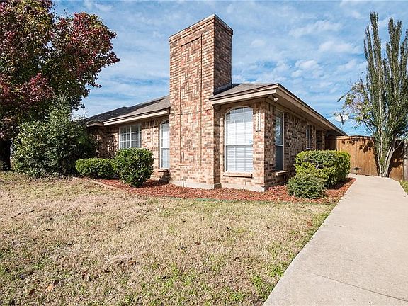 5th image of 4317 Kelly Hill Dr