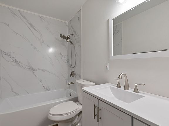 4th image of 1704 Choate Pl #A