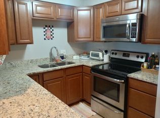 1211 Highland Ave APT 301, Knoxville, TN 37916