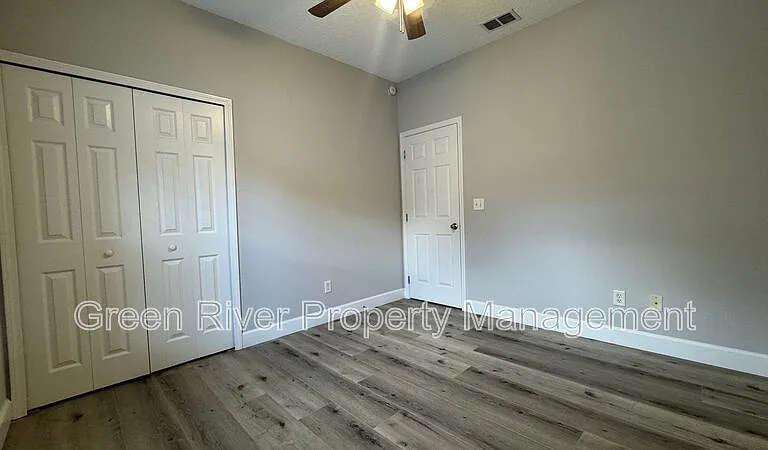 338 Bridgestone Ct — Photo 29