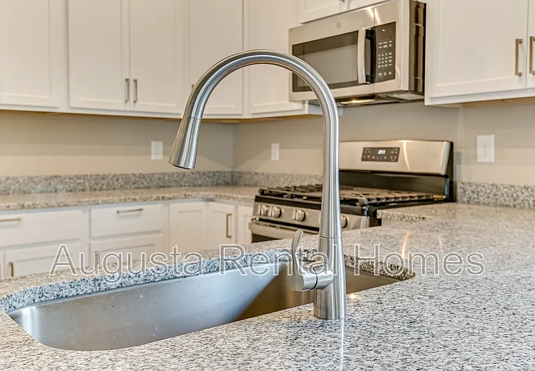 390 Tupelo Pass — Photo 10