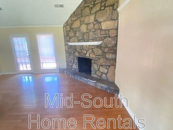 4th image of 4457 Walden Glen Cv