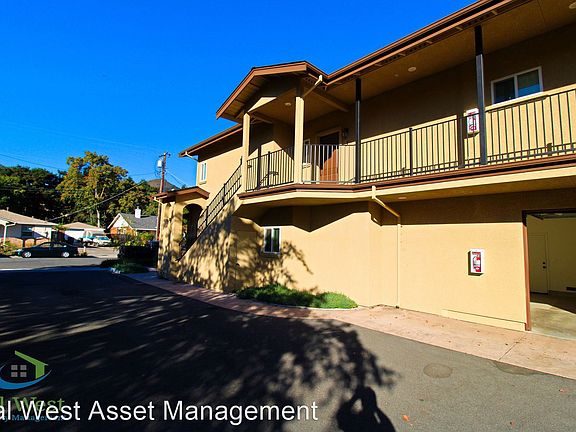 3rd image of 16860 Barnell Ave Unit 1