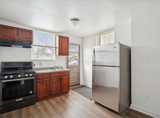 1124 W 9th St, Chester, PA 19013