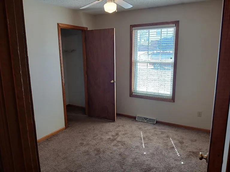 5102 Charm Ridge Dr — Photo 6