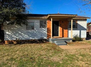 927 SW 36th St, Lawton, OK 73505