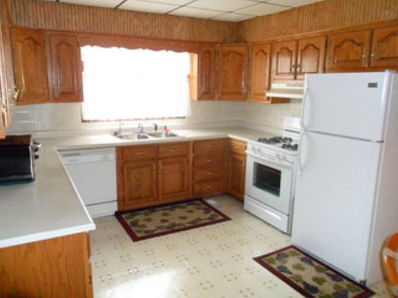 5th image of 601 Richardson Ave