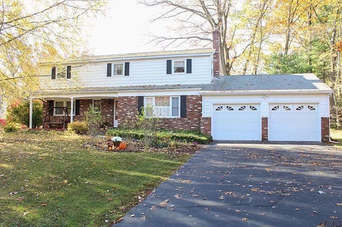 1st image of 172 Wood Dale Dr