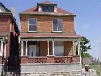 1st image of 1104 E 8th St