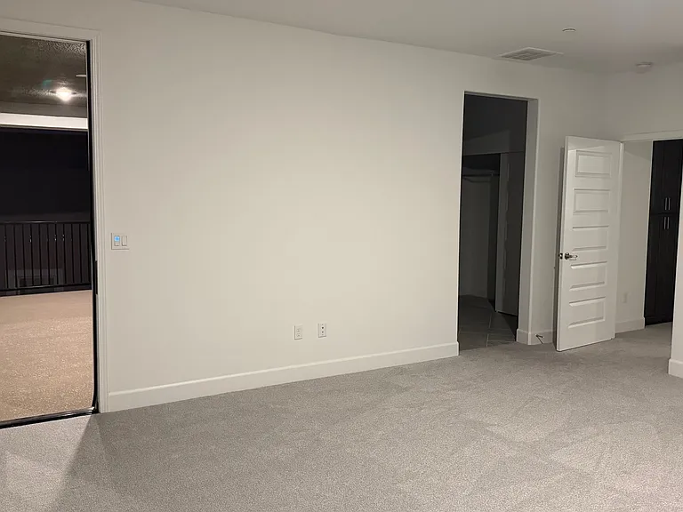 3362 Hedgerow Dr — Photo 17