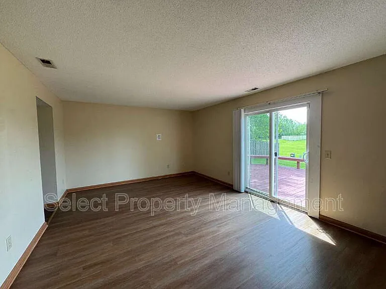 8422 Lionsgate Run — Photo 7