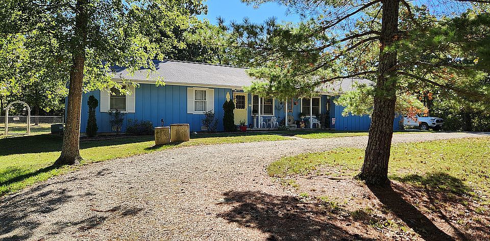 1st image of 10930 Heagler Cir