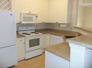 151 Katy Trail Ln, Saint Charles, MO 63303