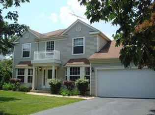 1460 Magnolia Way, Carol Stream, IL 60188