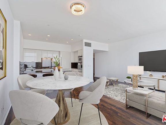 4th image of 900 W Olympic Blvd Unit 34H