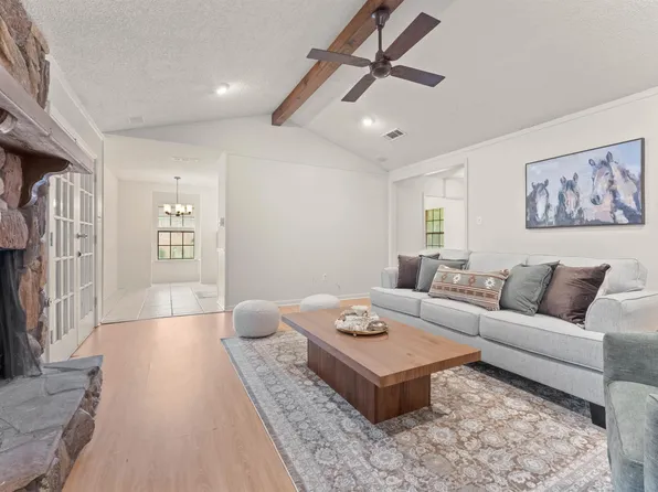 8757 Sharlane Dr, Baton Rouge, LA 70809