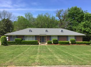 1708 Fairforest Dr, Montgomery, AL 36106