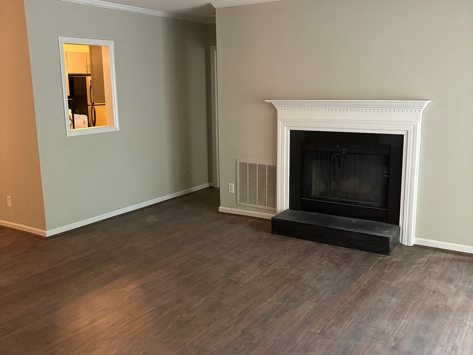 2 bed, 1278 sqft, $1,395 — Photo 3