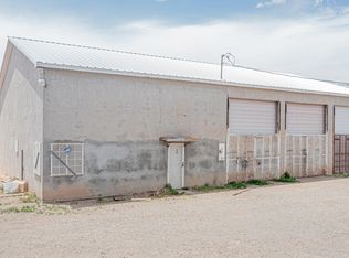 269 Meadowlake Rd, Los Lunas, NM 87031