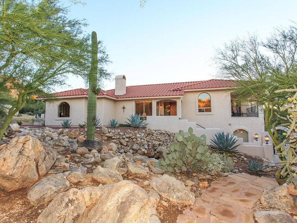 1st image of 1530 E Cliff Dweller Dr