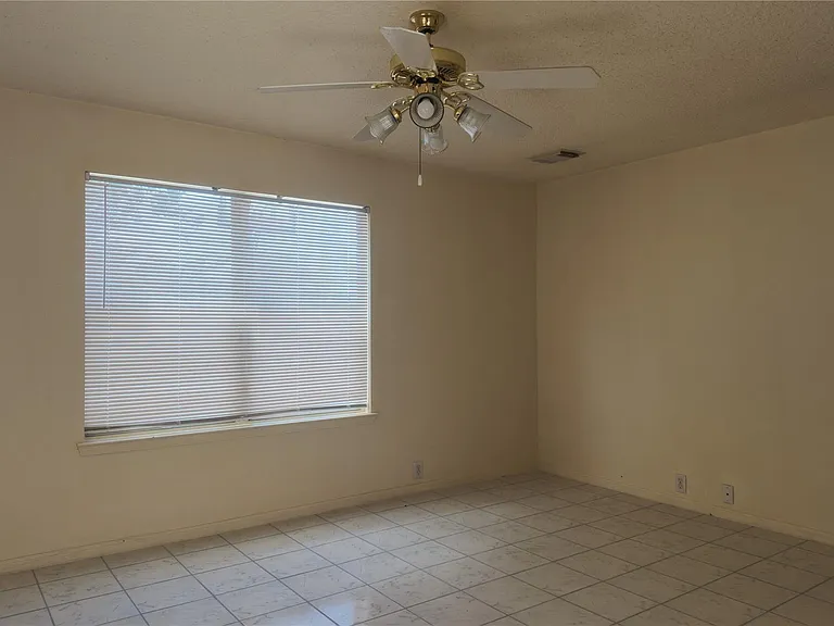 13519 Elder Bridge Dr — Photo 10