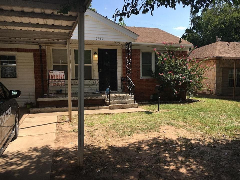 1st image of 2312 McCracken Dr