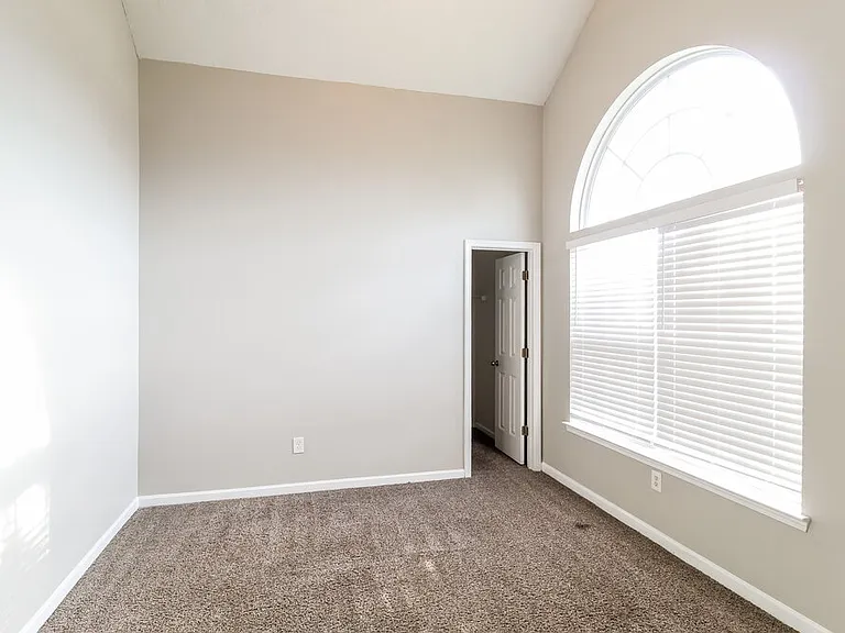 429 Grier Dr — Photo 14