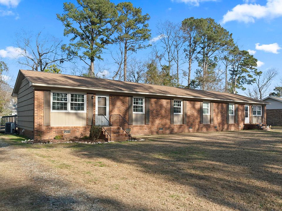 1st image of 112 Longwood Ln. #A & B