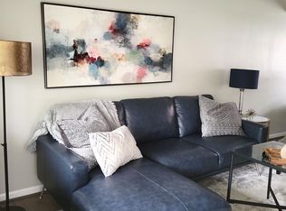 233 1st St APT 2, Rochester, MI 48307