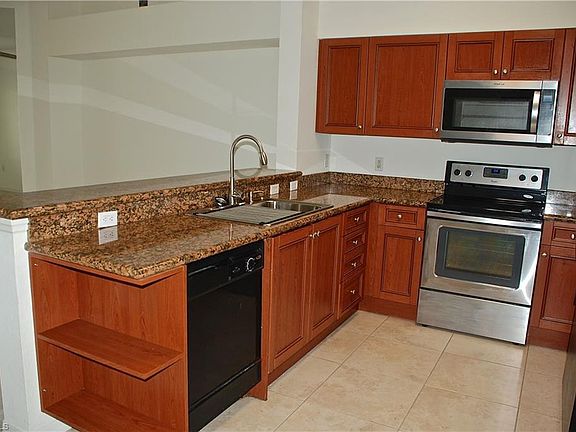 3rd image of 10101 Villagio Palms Way Unit 203