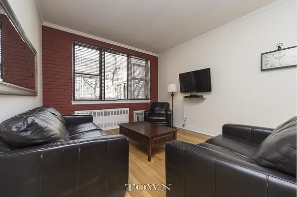 Rented by Town Residential | media 14