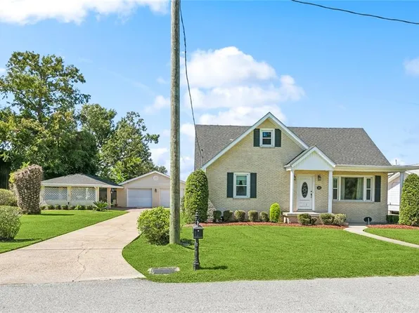 110 Sugarhouse Rd, Luling, LA 70070